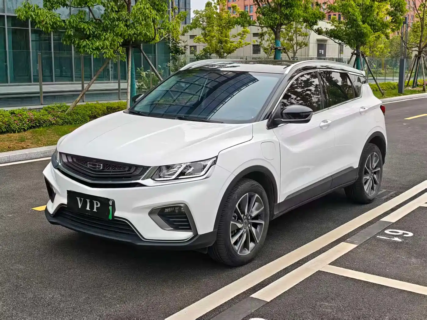 Geely Binyue 2020 PRO 260T DCT Battle