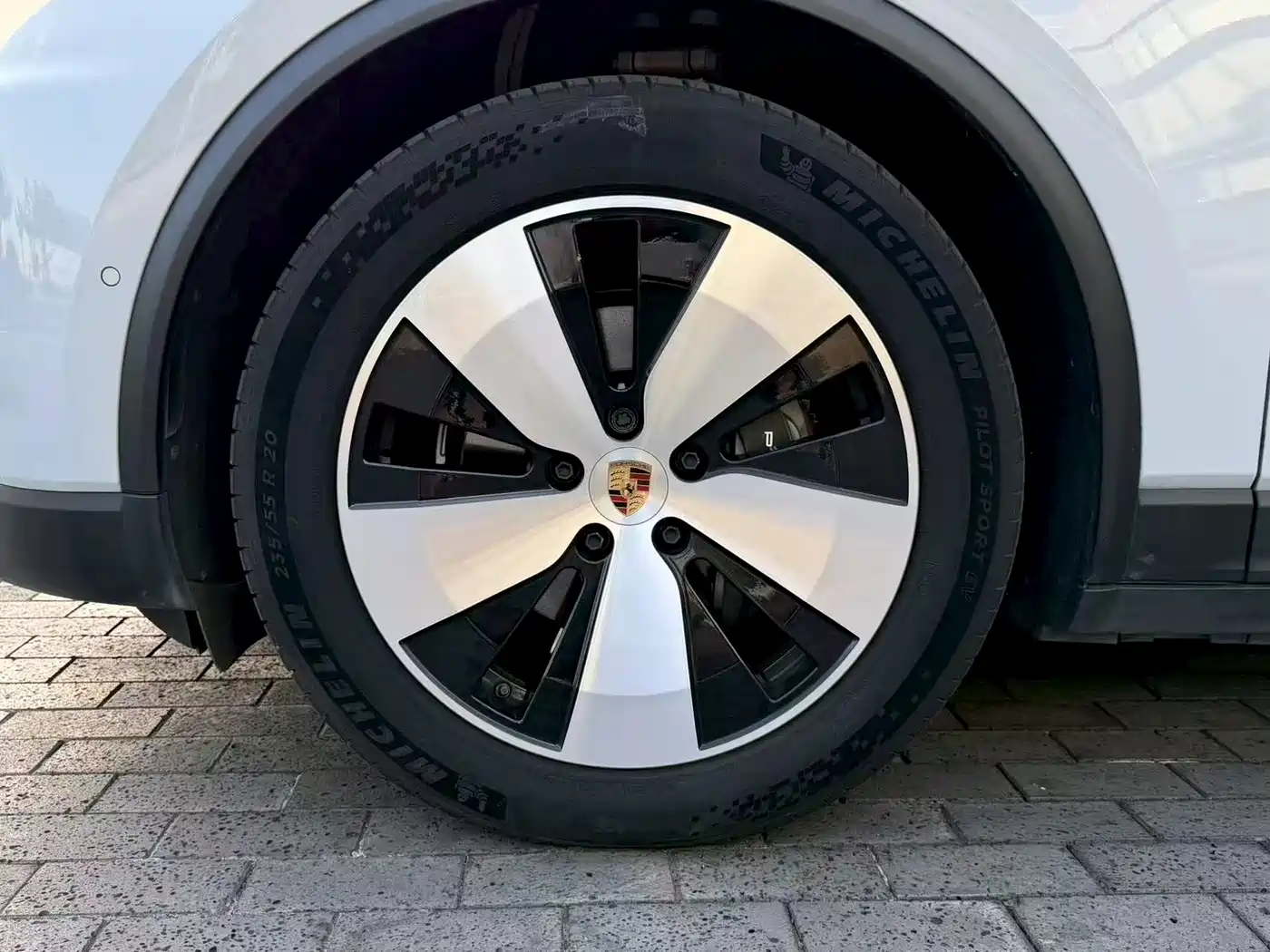 Porsche Macan EV 2025 2024 Macan 4