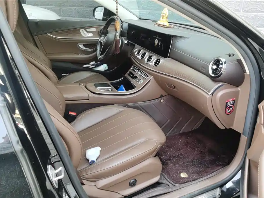 Mercedes-Benz E-Class 2021 E 300 L Fashion фото 8
