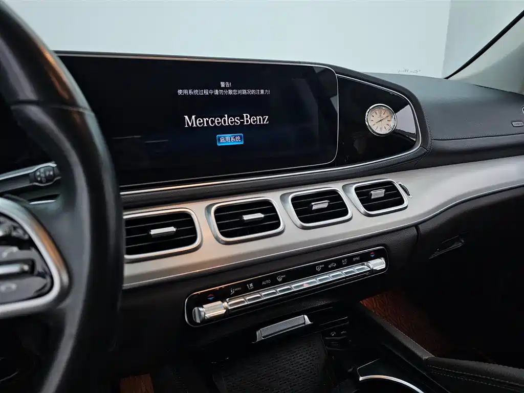 Mercedes-Benz GLE 2021 GLE 450 4MATIC Fashion фото 10