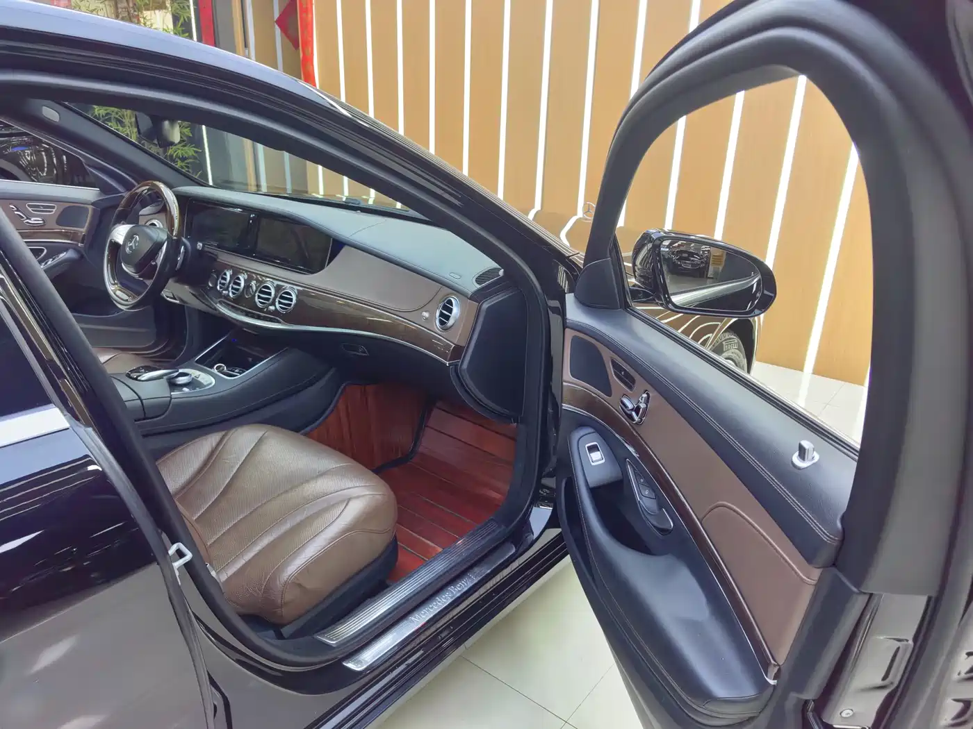 Mercedes-Benz S-Class 2016 S 320 L Business Edition фото 12