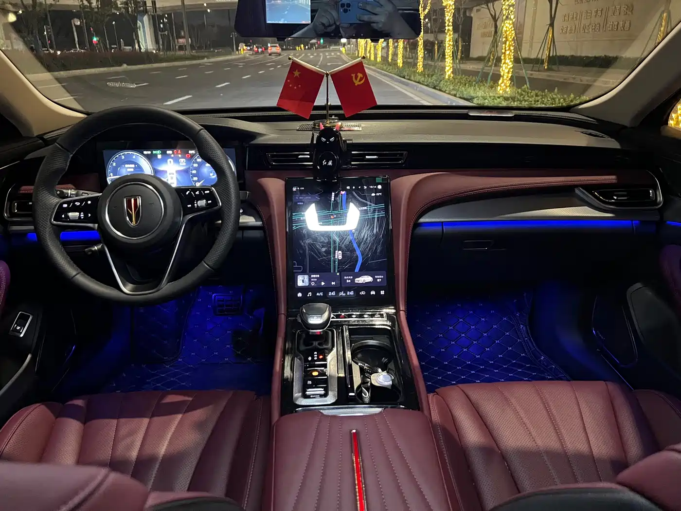 Hongqi H5 2024 2.0T Automatic Smart Connect Flag Smooth Edition фото 9