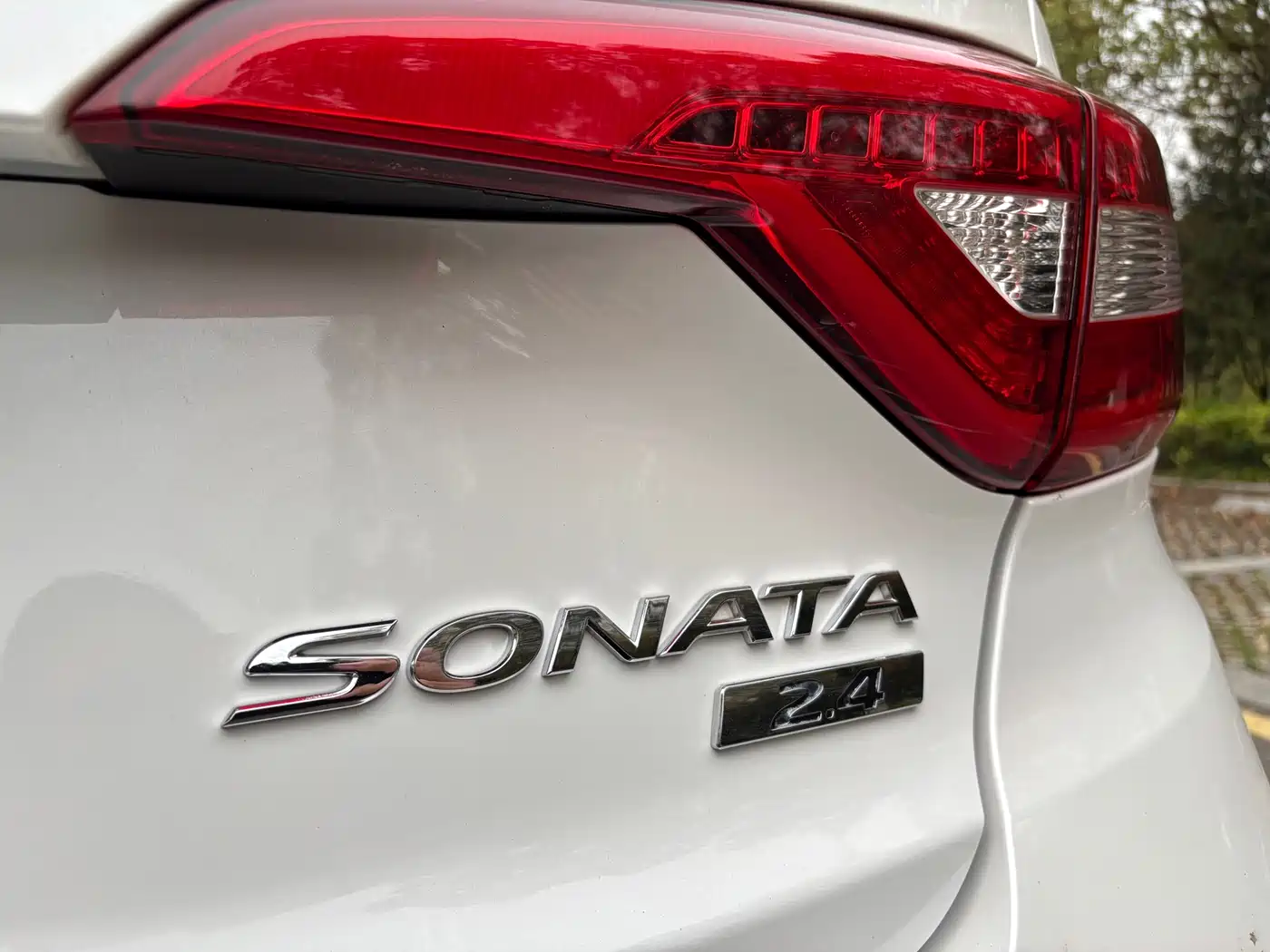 Hyundai Sonata 2017 2.4L DLX Premium Edition фото 19