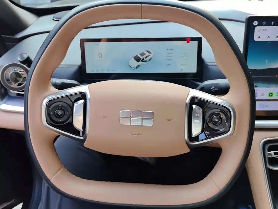 Geely Galaxy Galaxy A7 2025 2025 EM-i 70km Luxury Edition