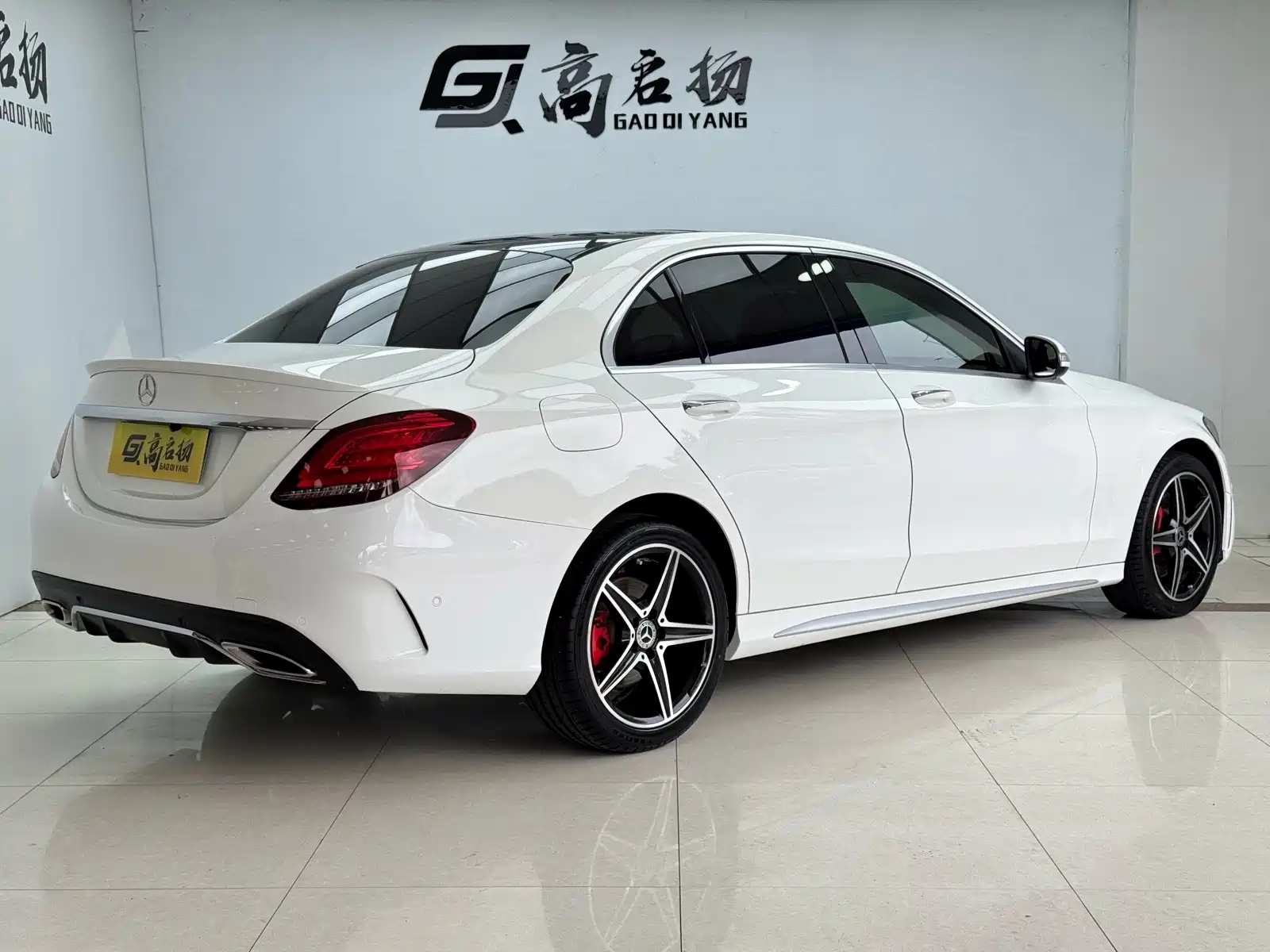 Фото 24 - Mercedes-Benz C-Class