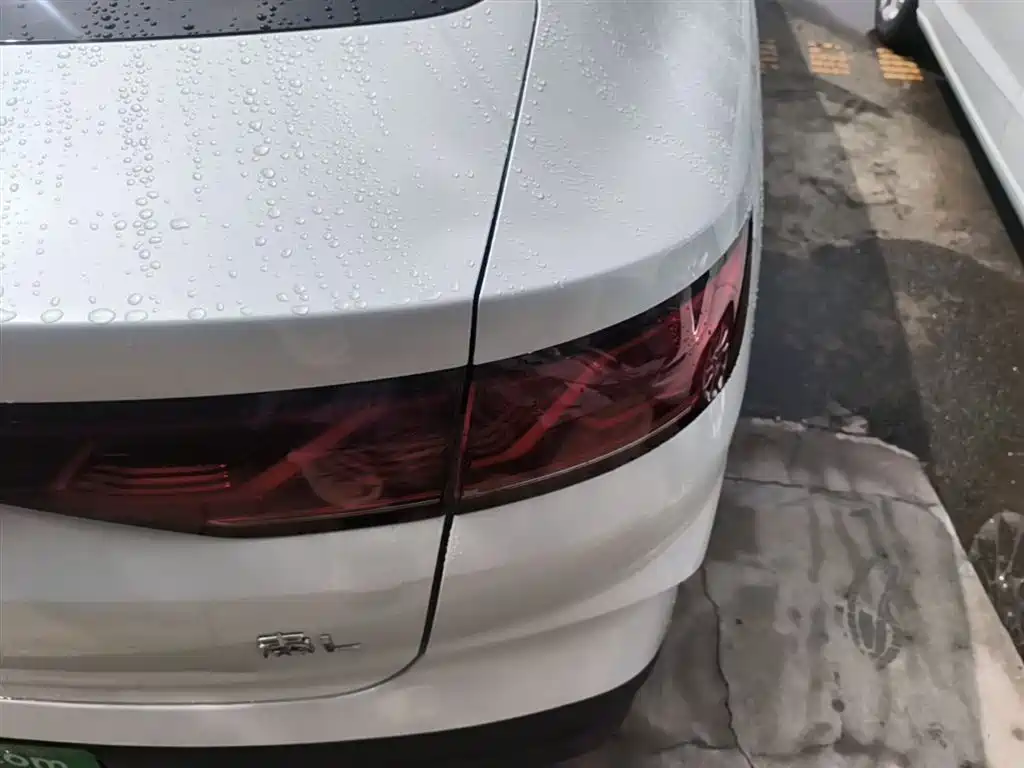 BYD Qin L 2025 DM-i Smart Drive Edition 120KM Leading фото 8