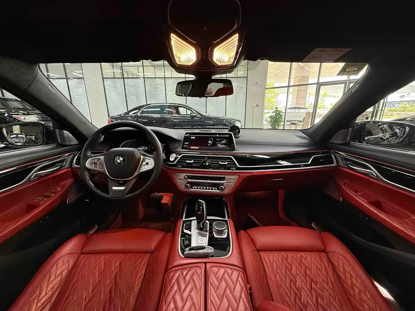 BMW 7 Series 2021 Model 740Li xDrive Executive Luxury Package фото 14