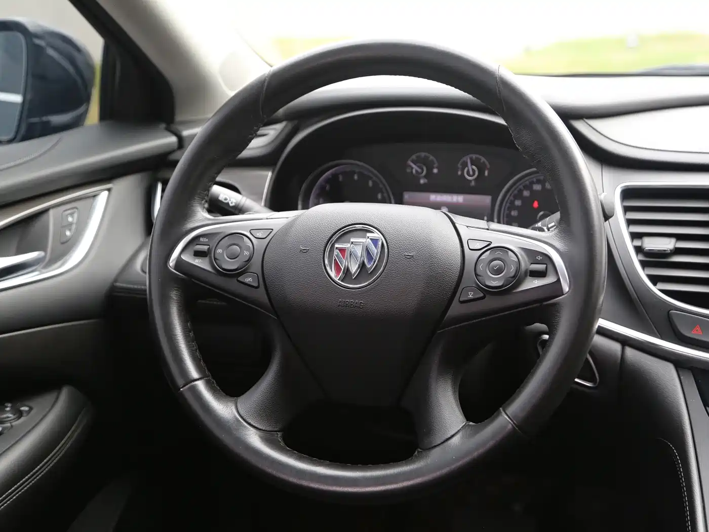 BUICK LACROSSE