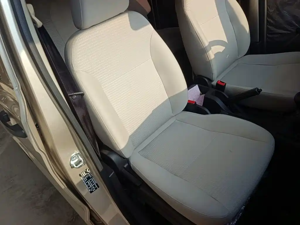 Wuling Motors Wuling Hongguang V 2024 2022 1.5L Power Take Edition Electric Power Steering LAR