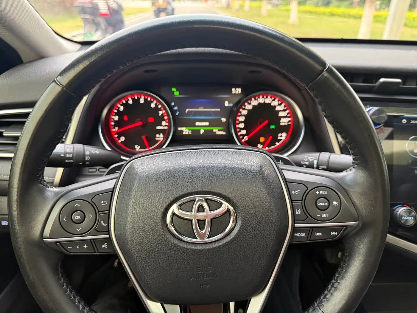 Toyota Camry 2019 Facelift 2.0S F Sport Version фото 32