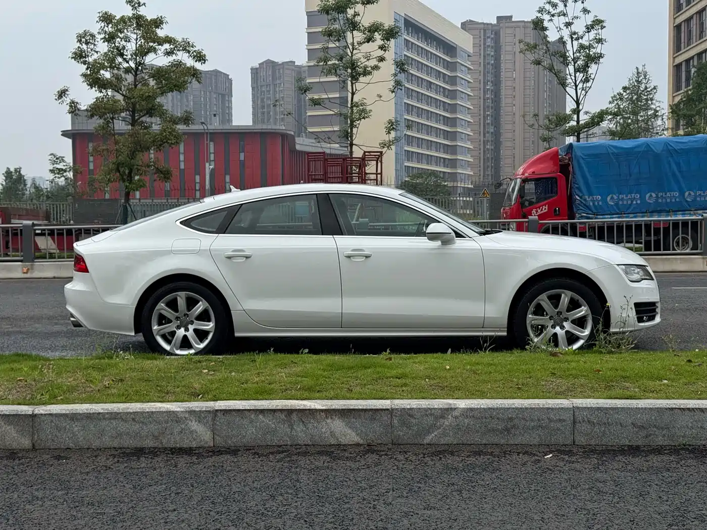 Audi A7 2014 35 FSI quattro Technology Edition фото 15