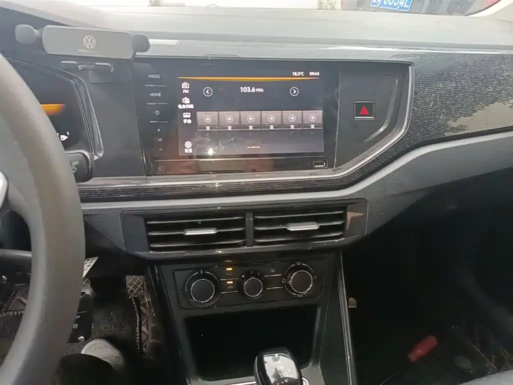 Volkswagen Lavida 2023 New Sharp 1.5L Auto Premium Edition фото 13
