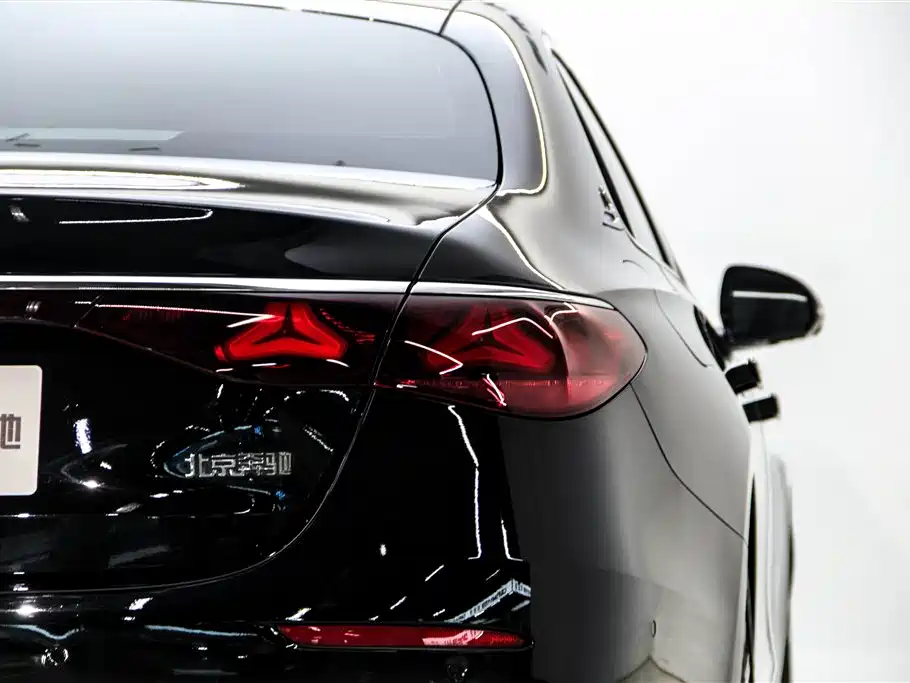 Mercedes-Benz E-Class 2025 Facelift E 300 L Luxury фото 11