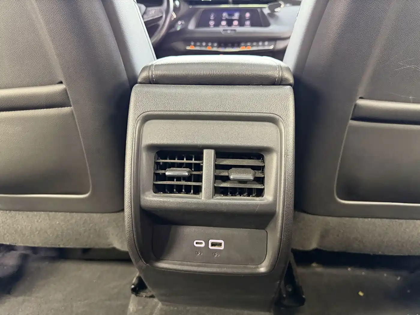 Cadillac XT4 2018 2018 Model 28T 2WD Luxury