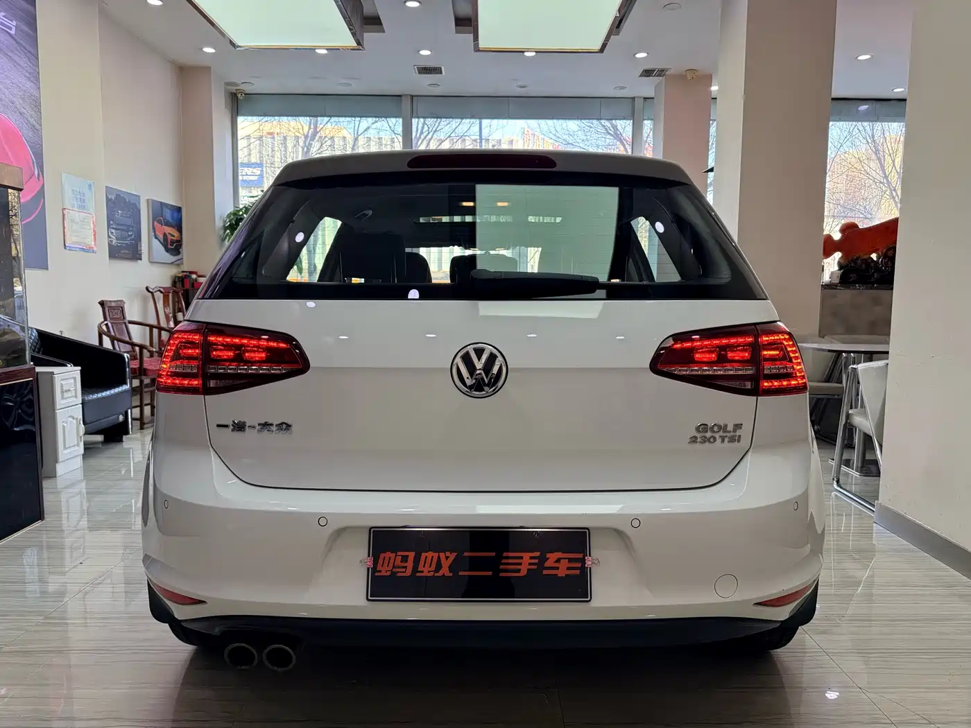 Volkswagen Golf 2017 230TSI Auto Comfort Millionth Anniversary Edition фото 6