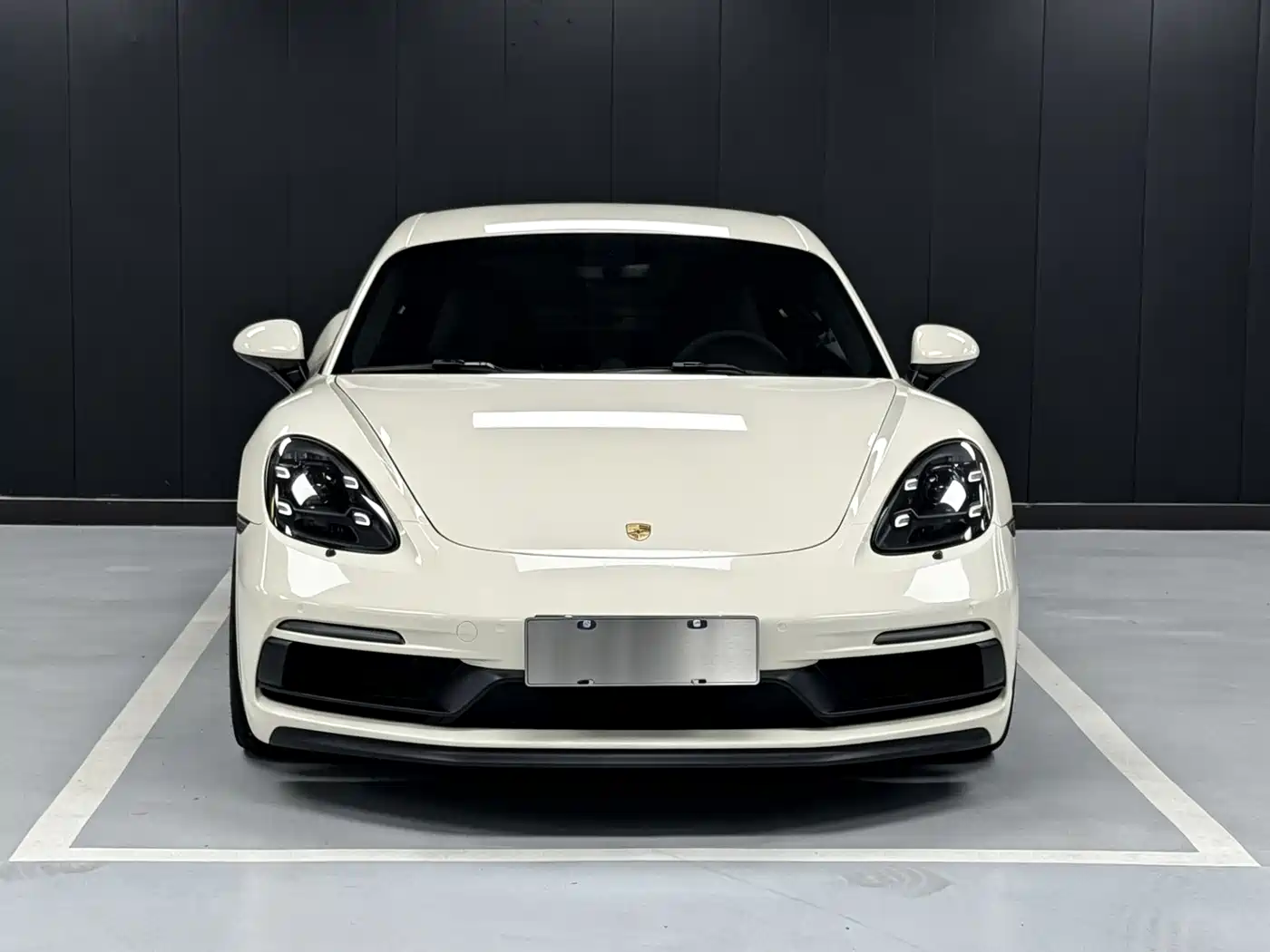 Porsche 718 2018 Cayman GTS 2.5T фото 2