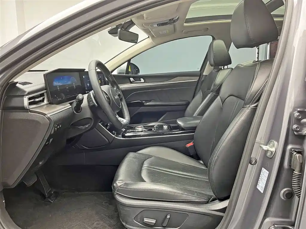 Kia K5 2021 270T CVVD Renewal Edition фото 15