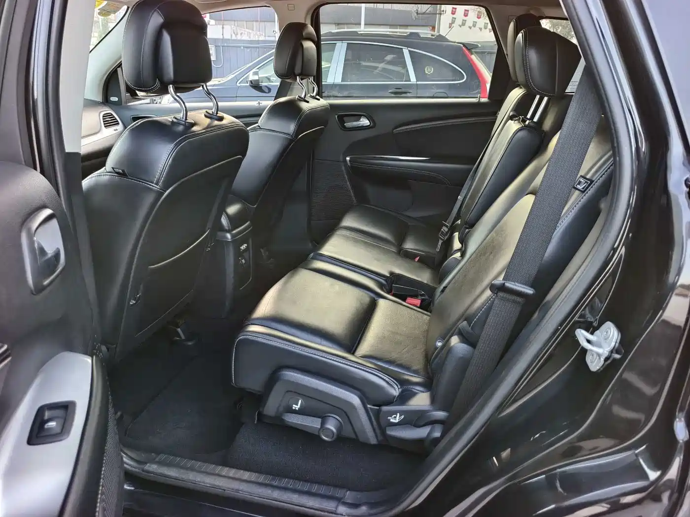 Dodge Journey 2013 2013 Model 2.4L 2WD Premium Edition