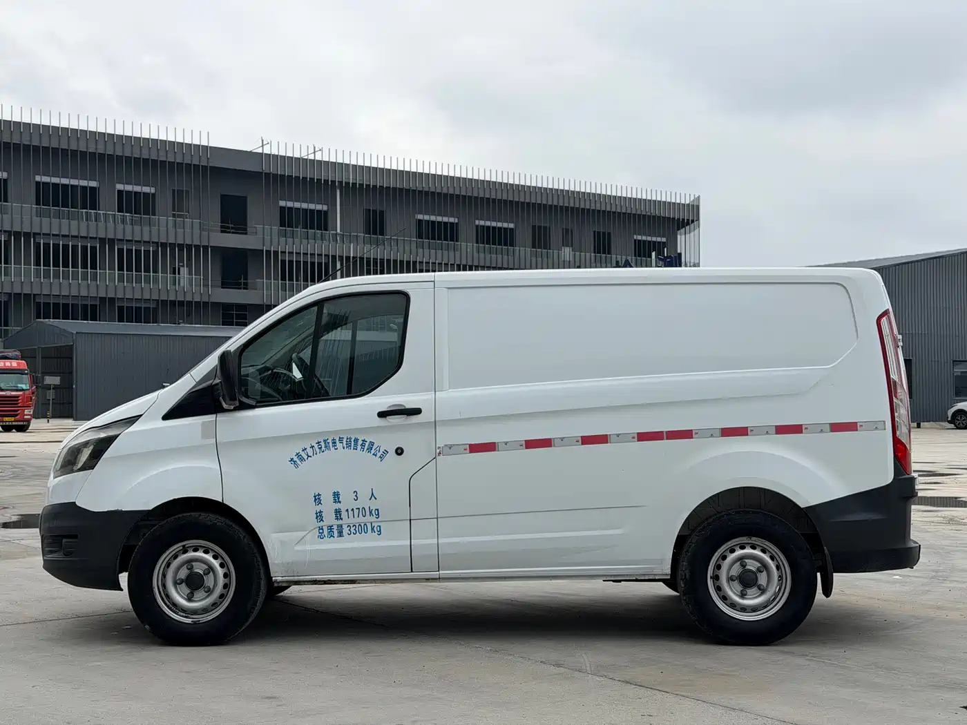 Ford Transit 2018 2017 2.0T Gasoline Van Short Wheelbase Low Roof China V