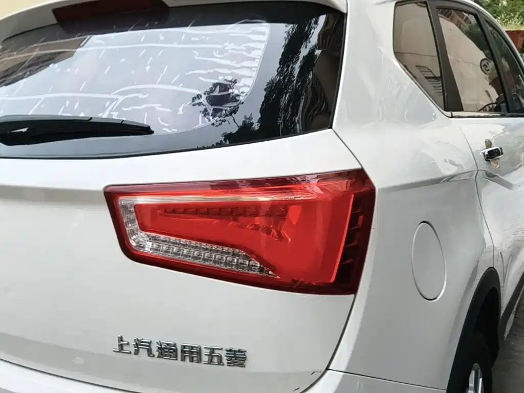 Baojun 560 2017 2016 1.8L iAMT Elite