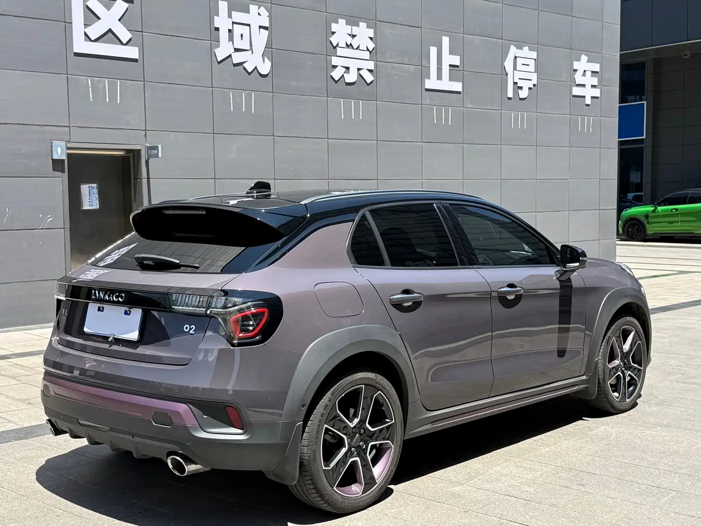 Lynk & Co 02 2020 High Energy Edition 2.0T Auto 2WD Shine Edition фото 6