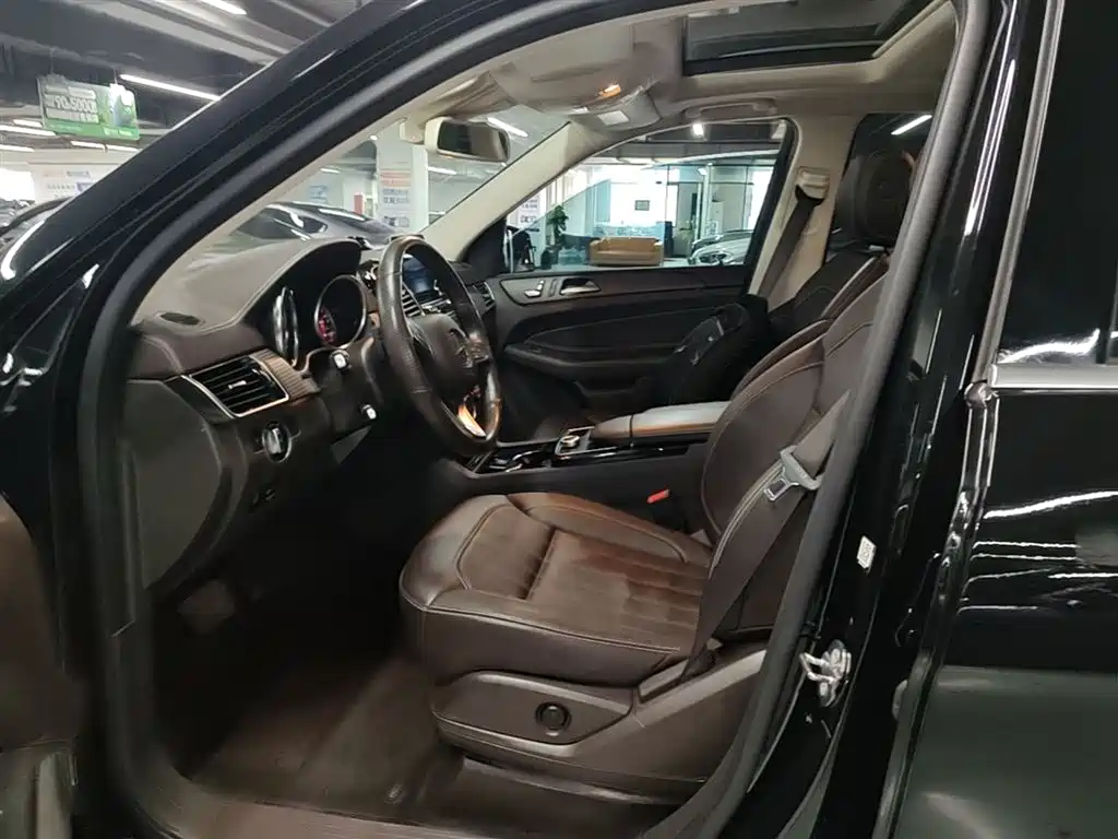 Mercedes-Benz GLE 2019 GLE 320 4MATIC Dynamic Ultimate Edition фото 15