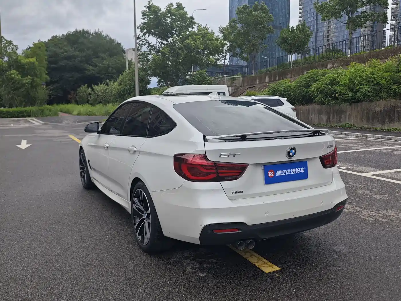  BMW BMW 3 Series GT 2019 330i xDrive M Sport Black Night Edition 18