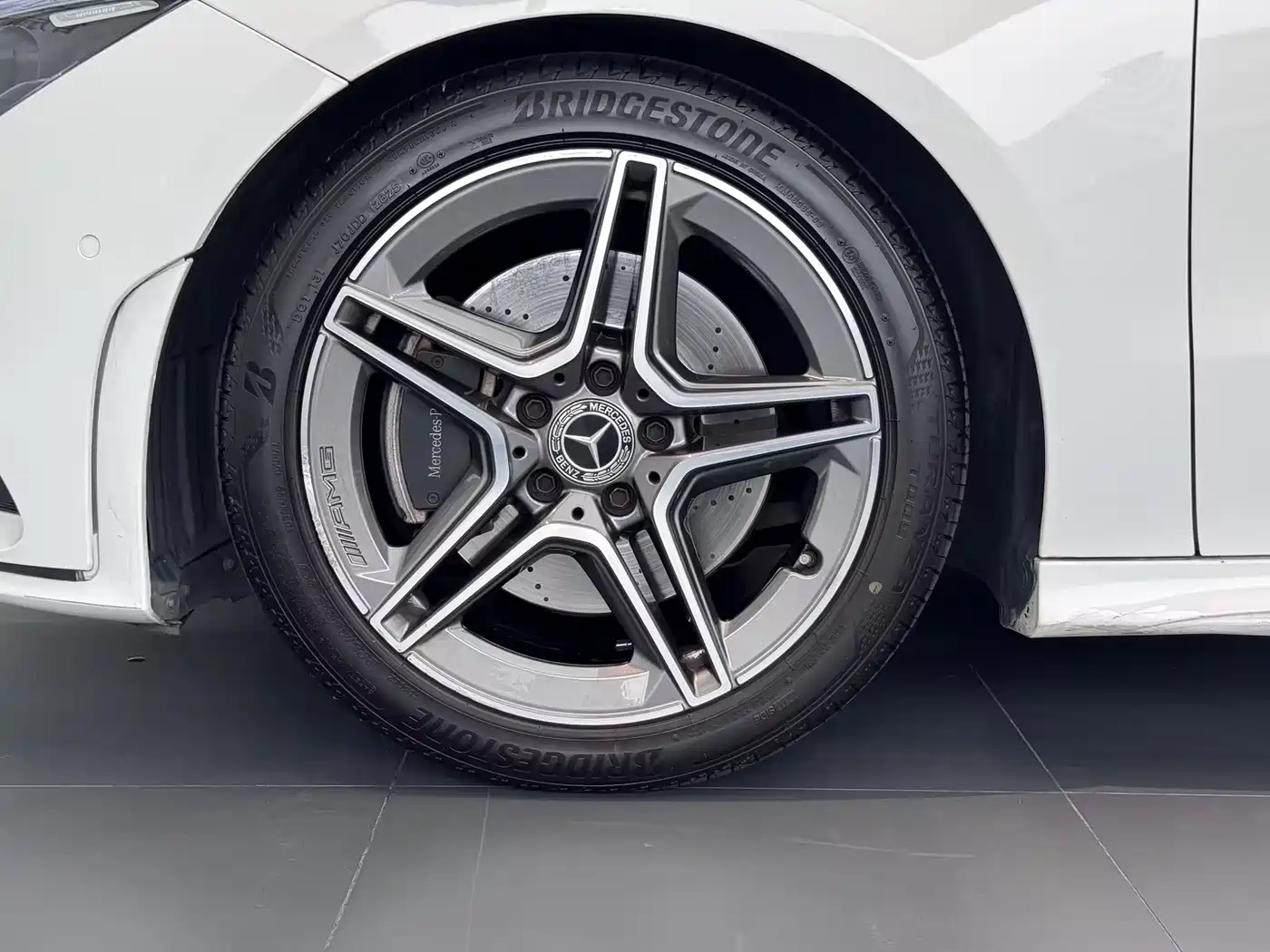 Mercedes-Benz CLA (Import) 2020 CLA 200 фото 2