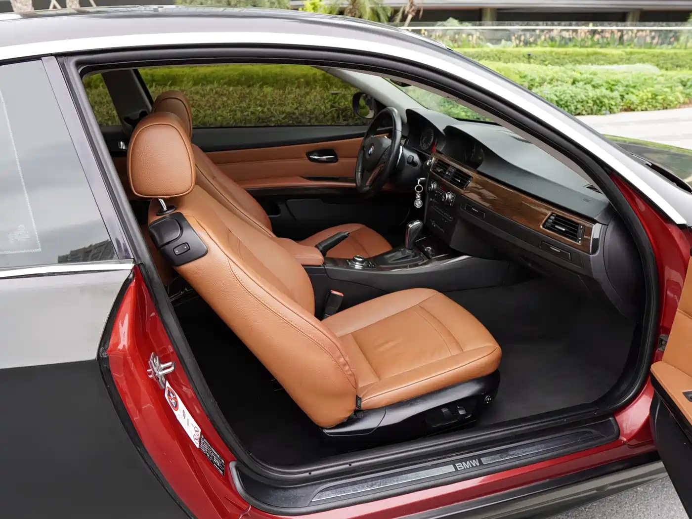BMW 3 Series (Import) 2011 330i Coupe фото 14