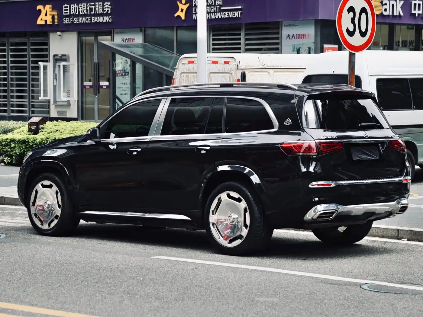 Mercedes-Benz Maybach GLS 2022 GLS 480 4MATIC фото 3