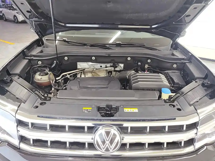 Фото 10 - Volkswagen Teramont
