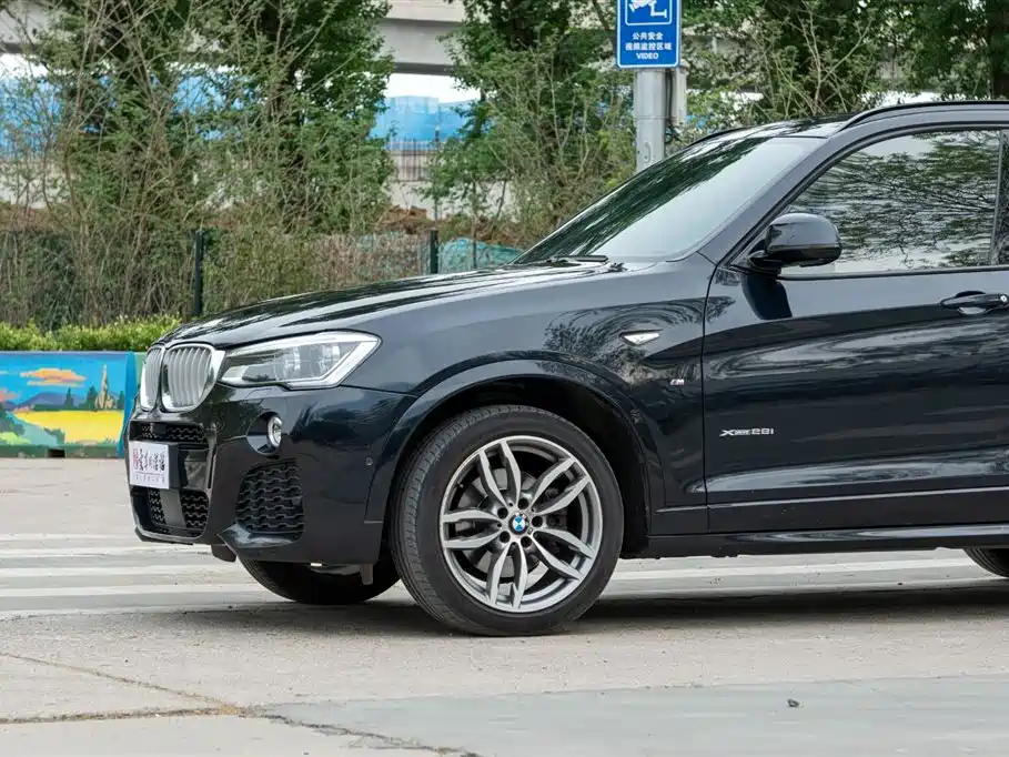 BMW X3 (Import) 2014 xDrive28i X Design Package фото 13