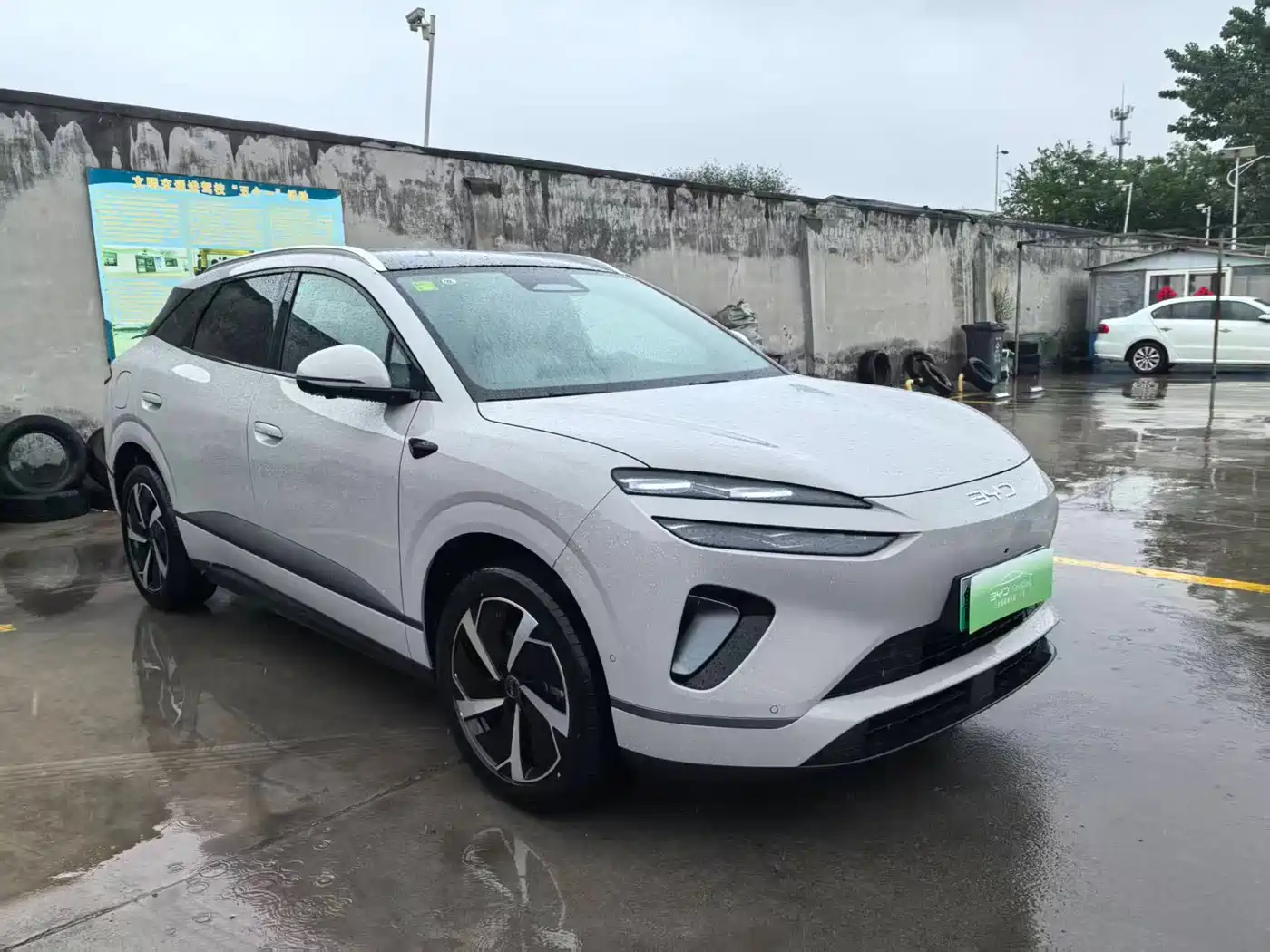 BYD Sealion 06 New Energy 2025 DM-i 170 Pilot Pro Edition фото 5