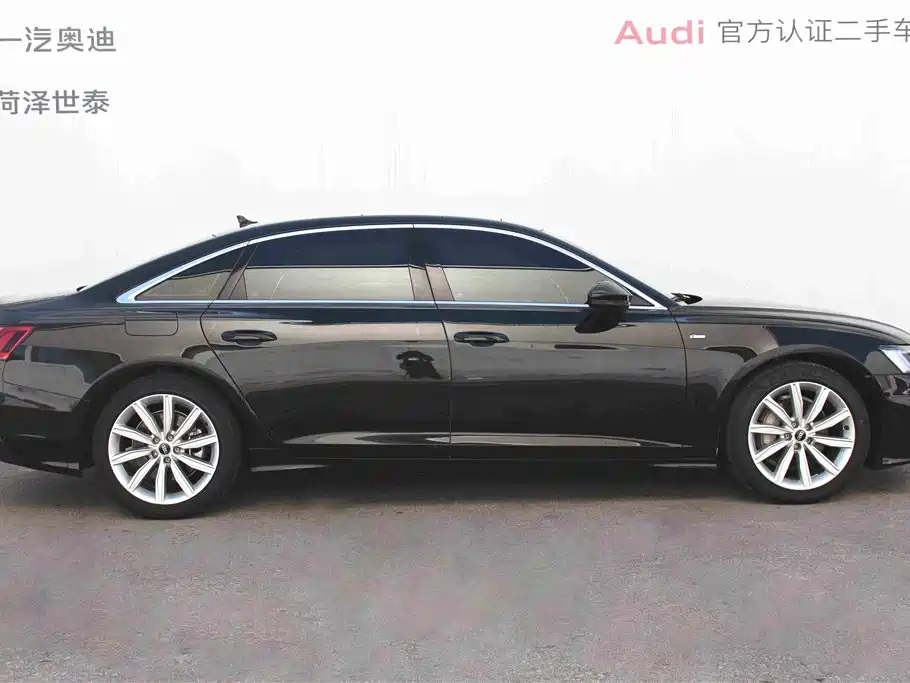 Фото 5 - Audi A6L