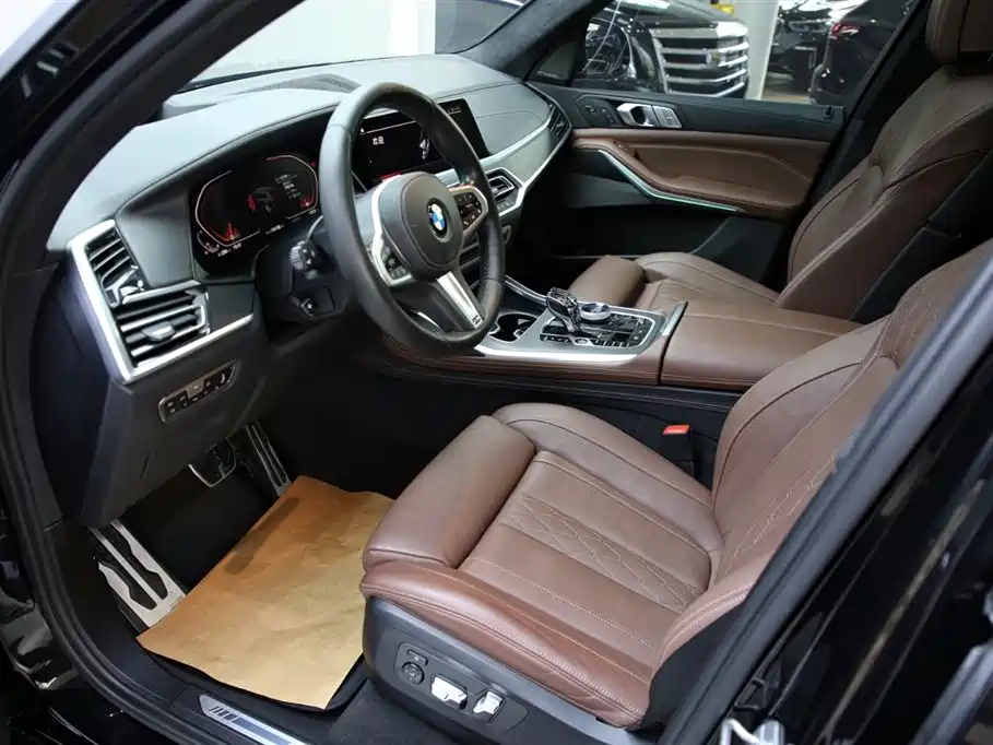 BMW X7 2021 xDrive40i Premium M Sport Package фото 5