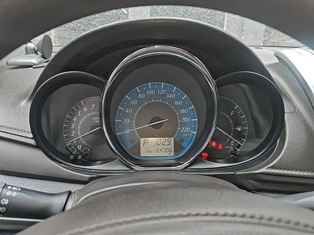 Toyota YARiS L Zhi Xuan 2014 1.5G Automatic Dynamic Edition фото 12
