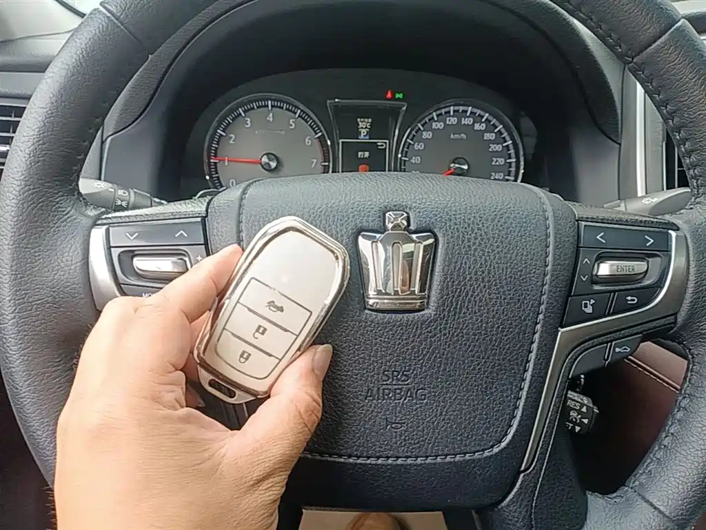 Toyota Crown 2018 2.0T Sport Edition фото 9