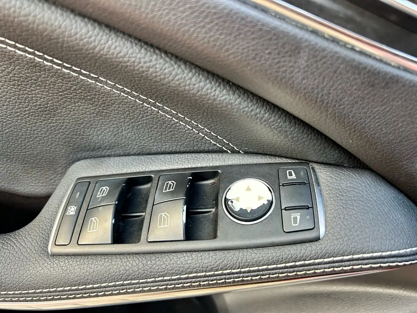 Mercedes-Benz GLA 2017 GLA 200 Dynamic фото 30