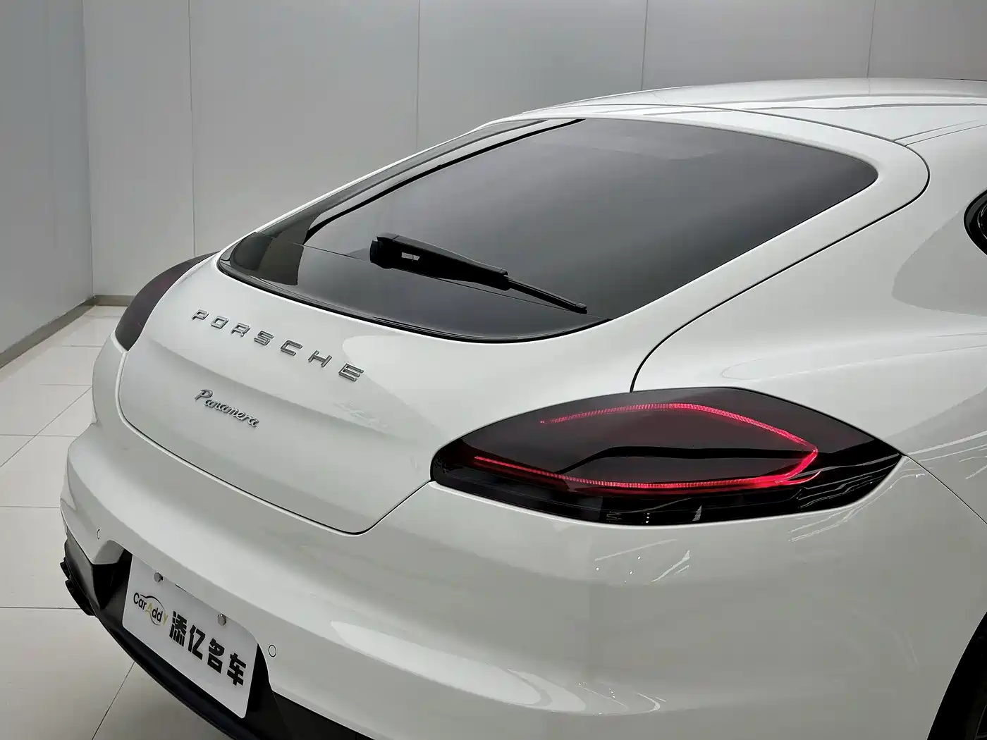 Porsche Panamera 2014 Panamera 3.0T фото 12