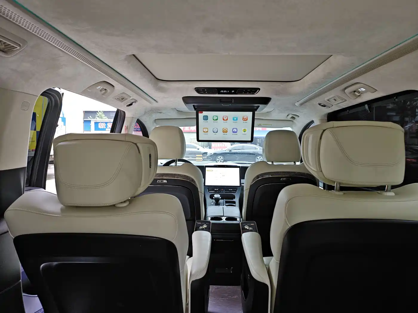 GAC Trumpchi Trumpchi E9 2023 E9 MAX фото 14