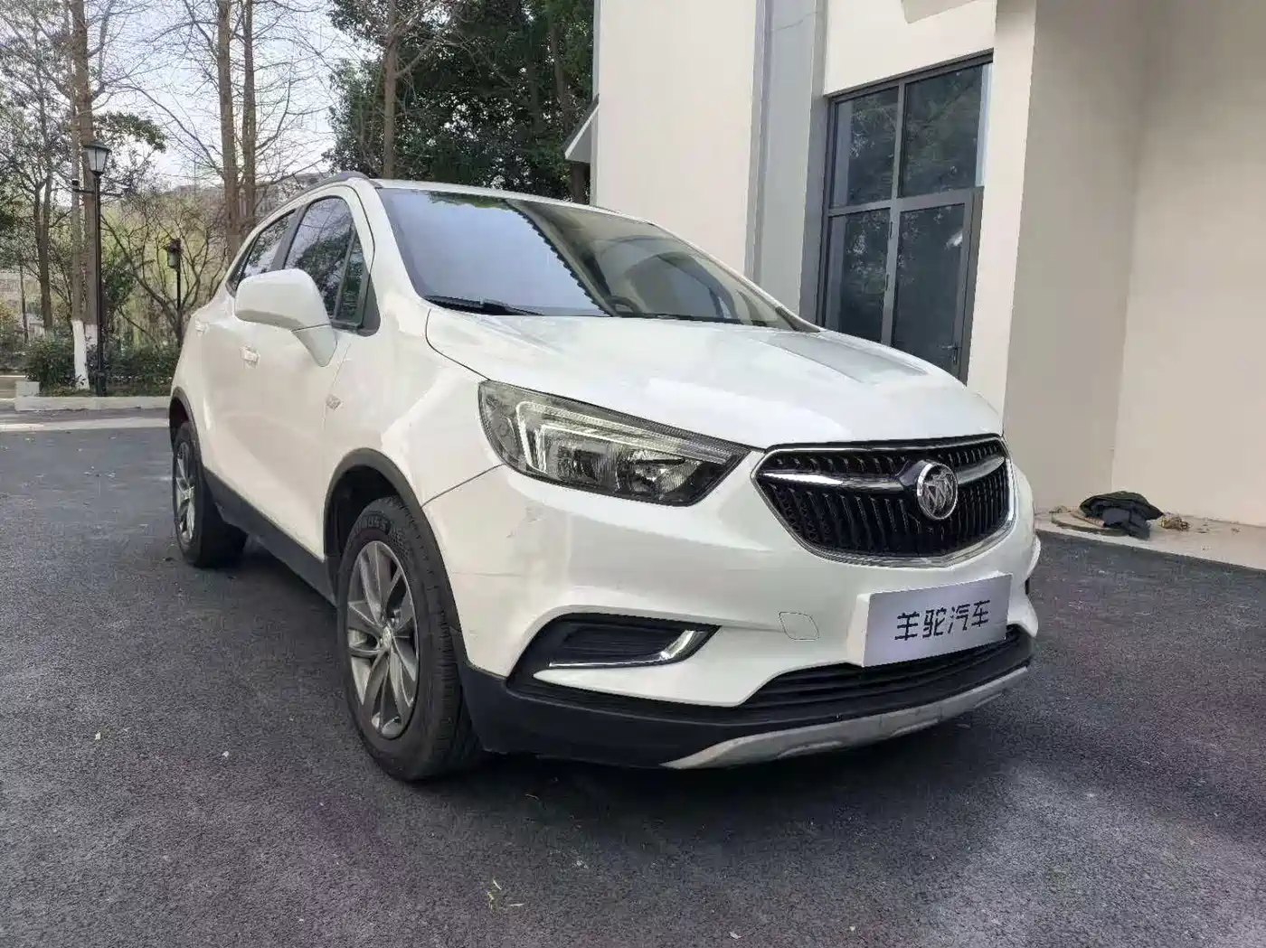 BUICK ANGKOLA