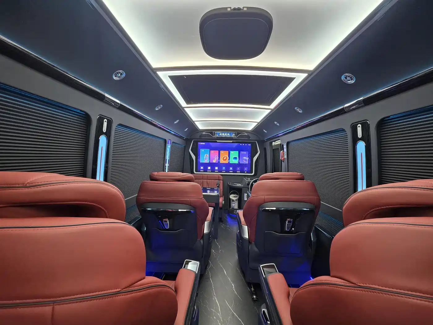 Hongqi Guoyue 2024 3.0T Flagship Edition 17-seater фото 8