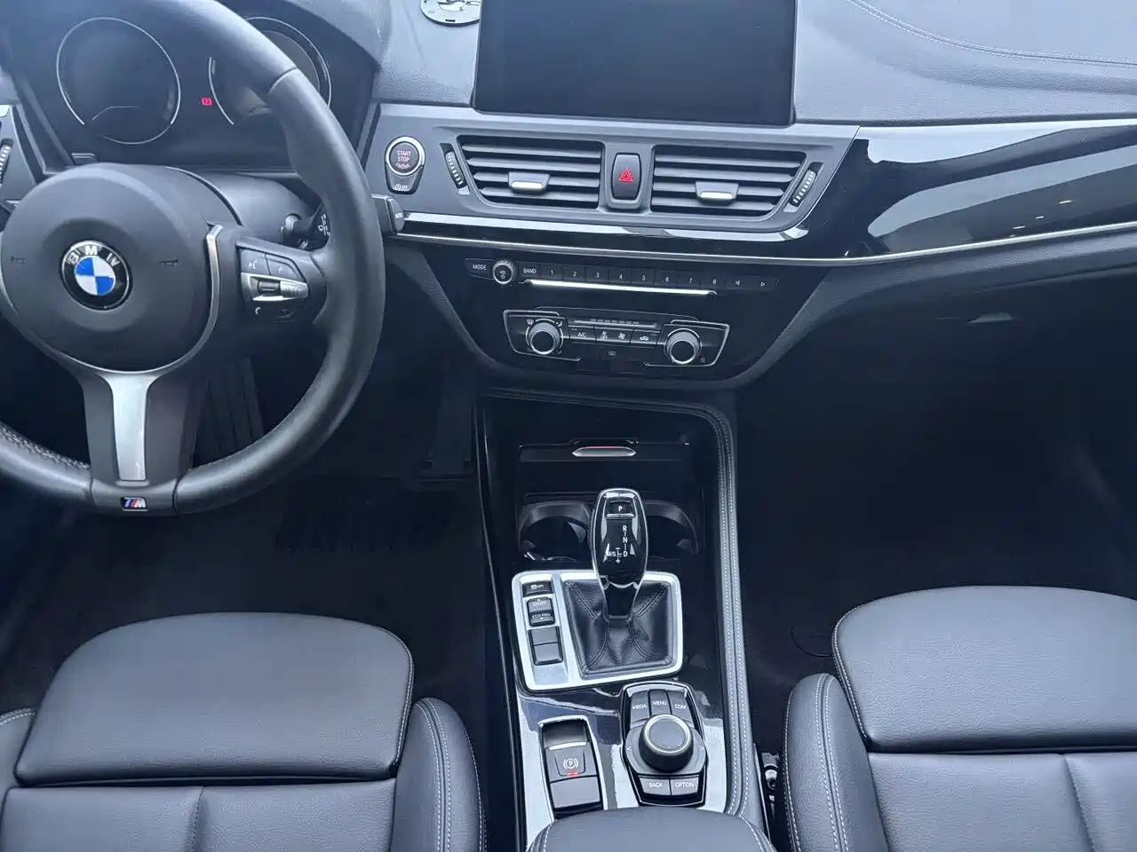 BMW 1 Series 2020 Model 120i M Sport Package фото 11