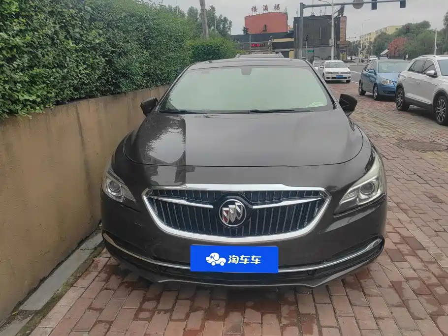 Photo 2 - Buick LaCrosse