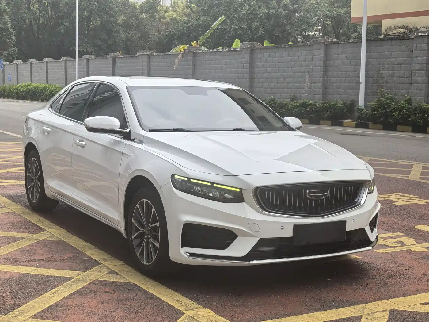 GEELY AUTOMOBILE XINGRUI