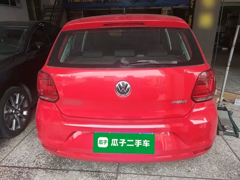 Volkswagen Polo 2016 1.4L Automatic Trend фото 6