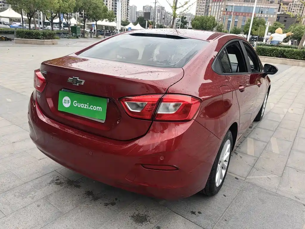 Chevrolet Cruze 2018 2018 320 Automatic Pioneer Sunroof Edition
