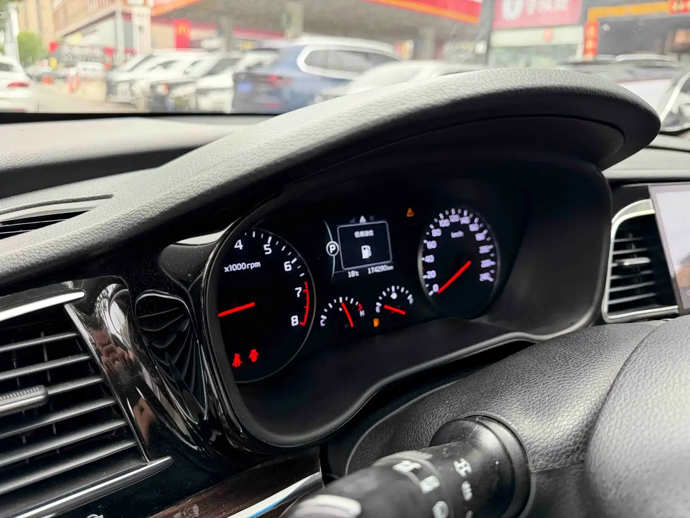 Kia K4 2014 1.8L Automatic GLS фото 8