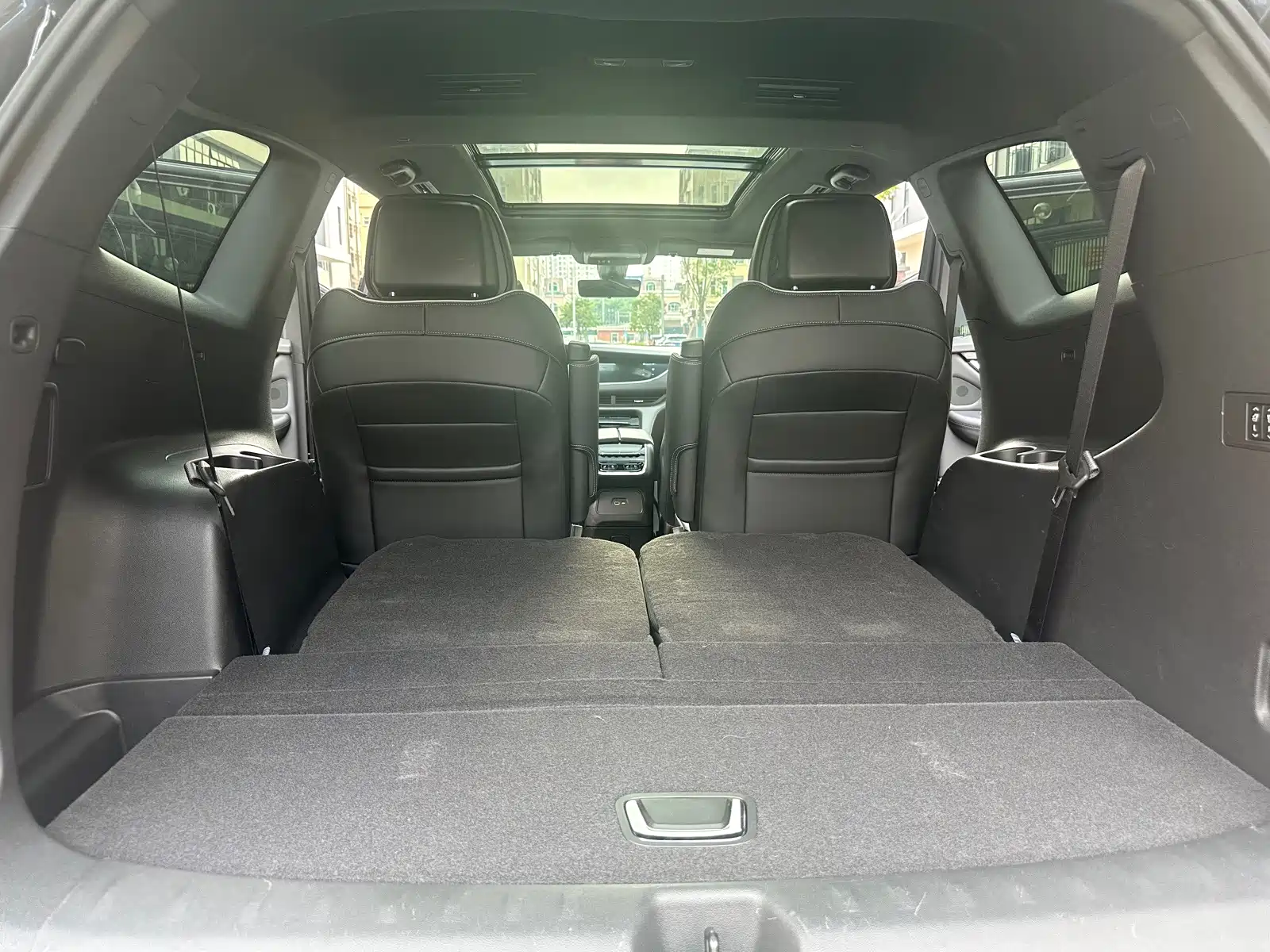 Photo 16 - Buick Enclave