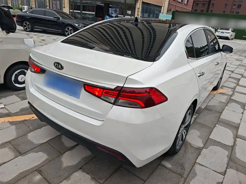 Kia Kaishen 2017 1.8L Automatic GLS фото 7